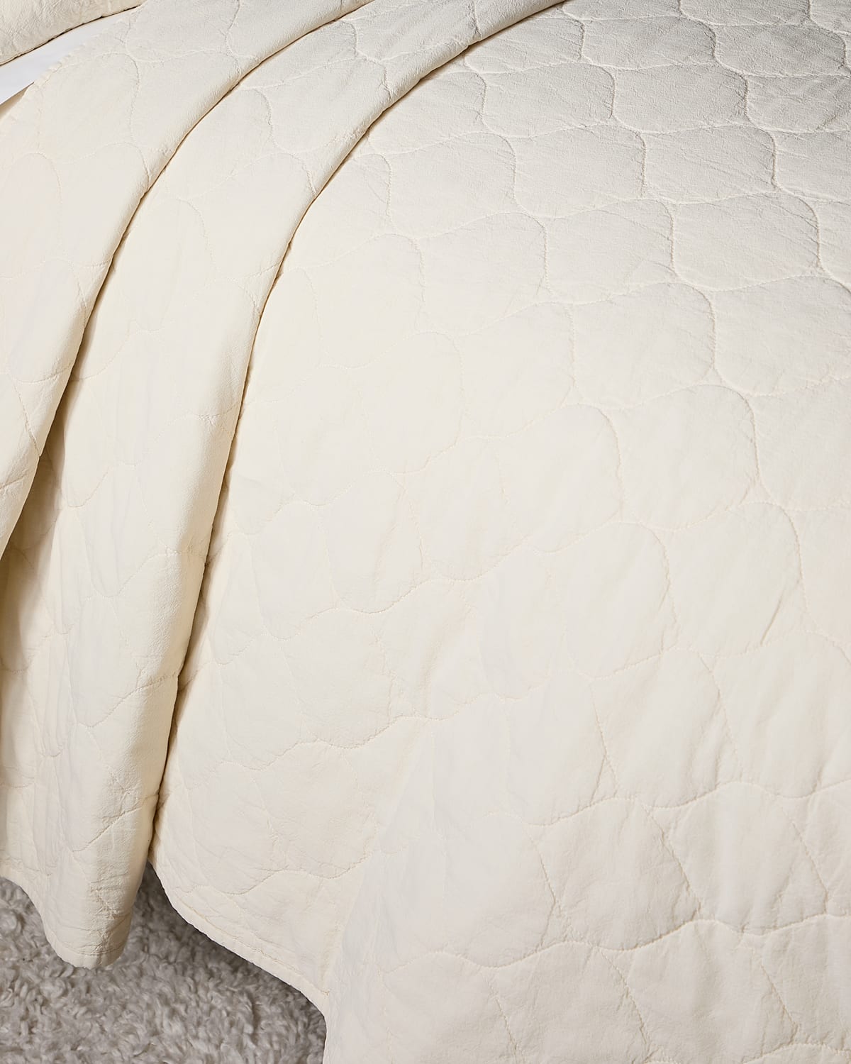 Tl At Home Gavin Full/queen Quilt In Ivory
