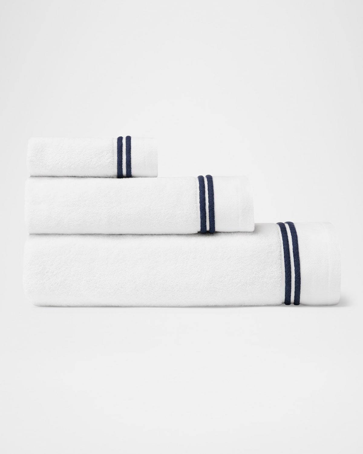 Sferra Aura Nuova Wash Cloth In White/navy