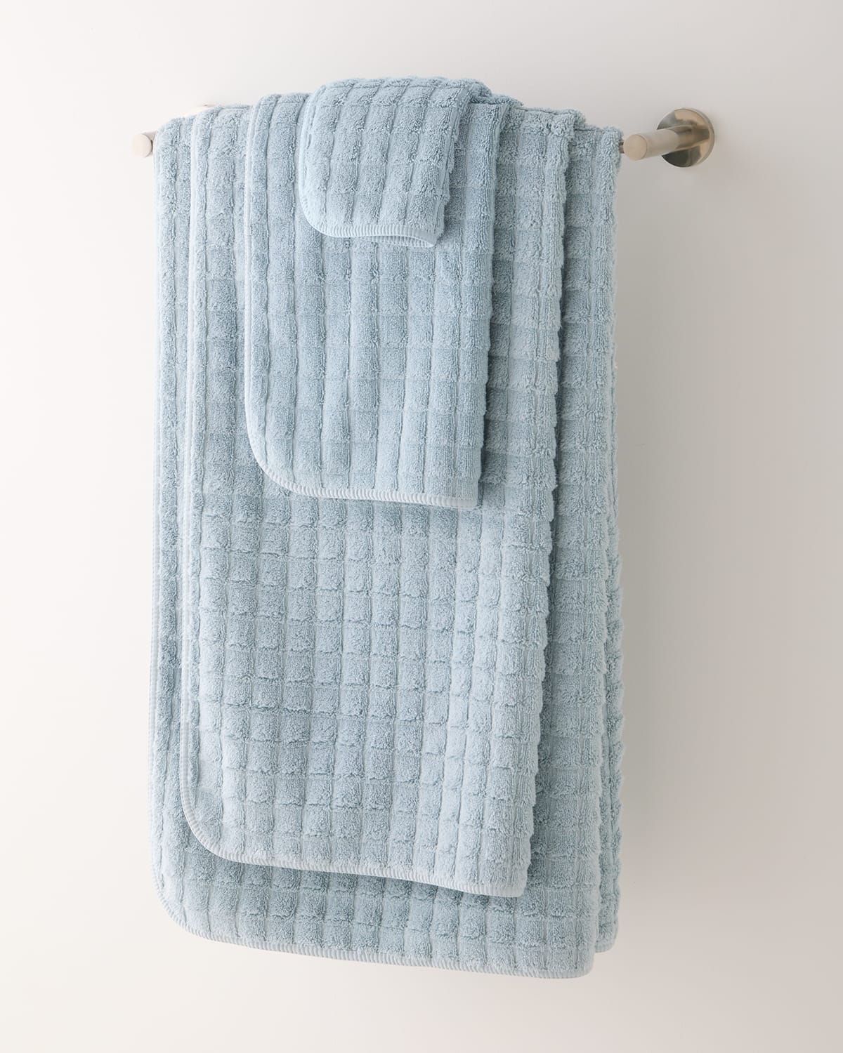 Graccioza Heaven Bath Towel In Sea Mist