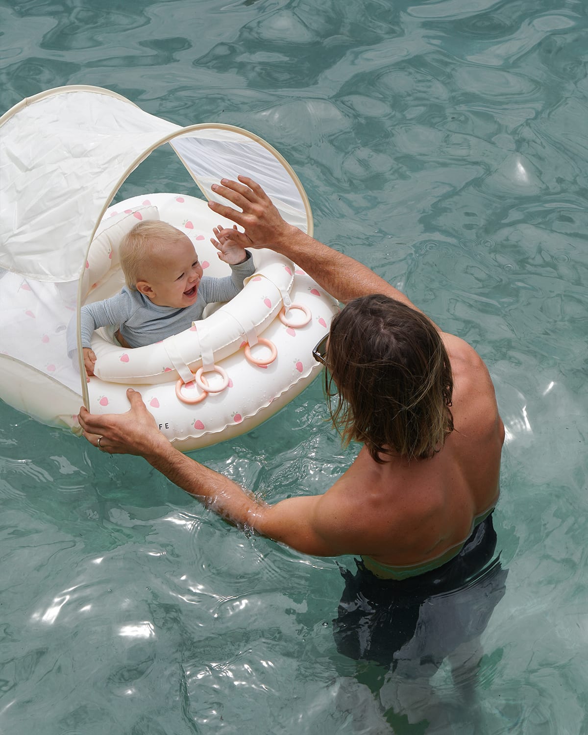Sunnylife Baby's Interactive Pool Float, 6-12 Months In Strawberry Sunshine Pink