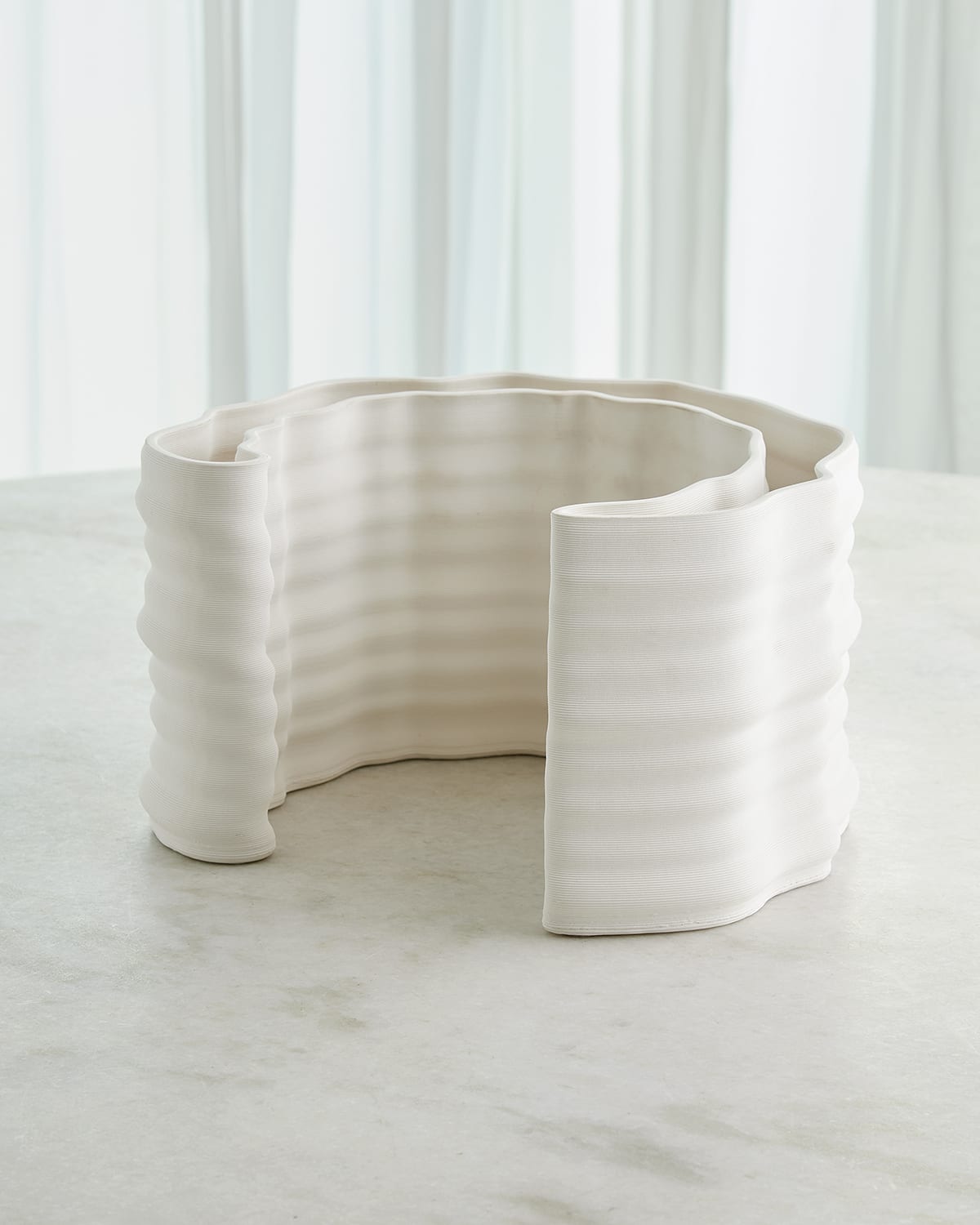 Global Views Cresent 3d Printed Vase, Large 8" In White