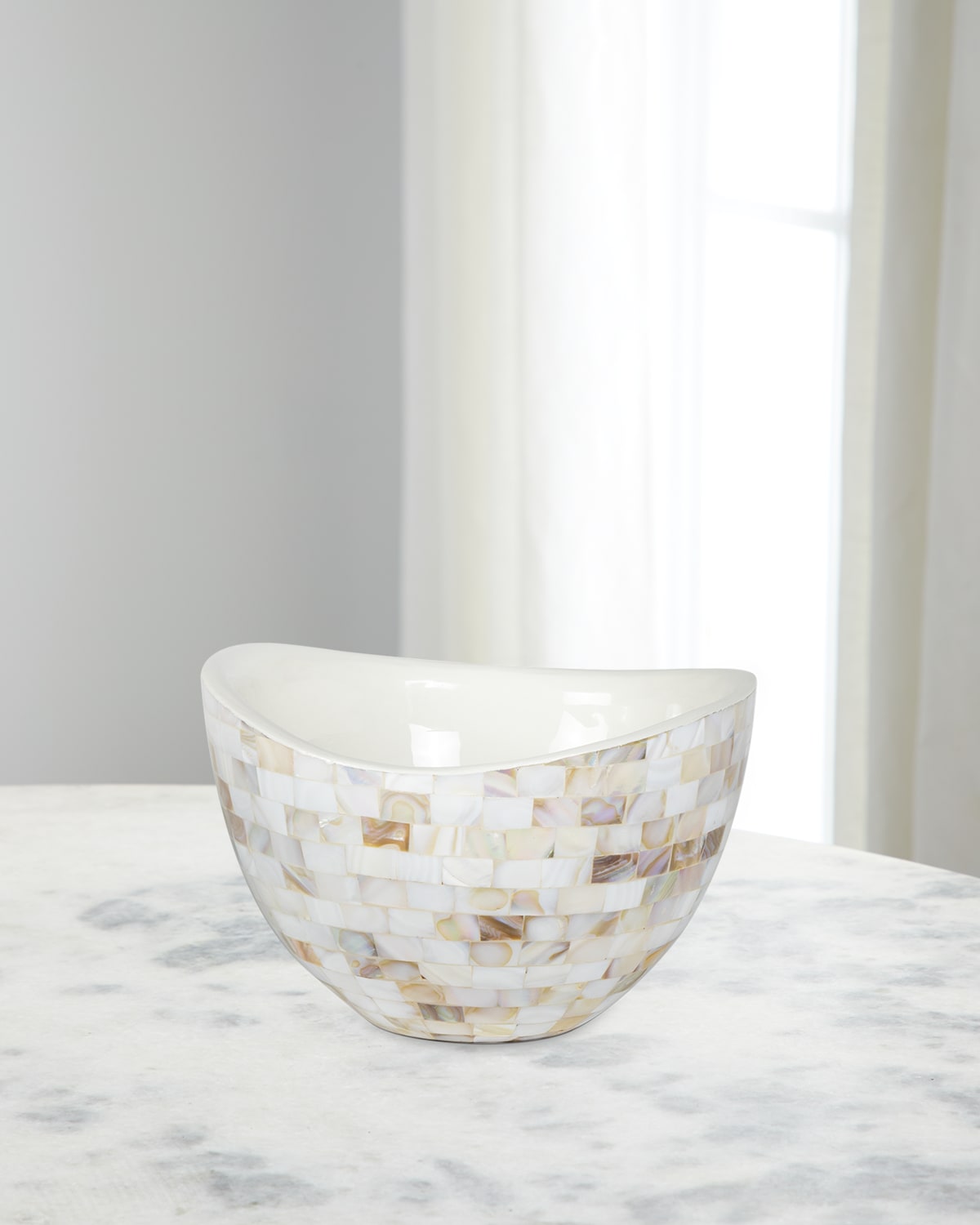 Regina Andrew Mother Of Pearl Jake Bowl, Small In Natural