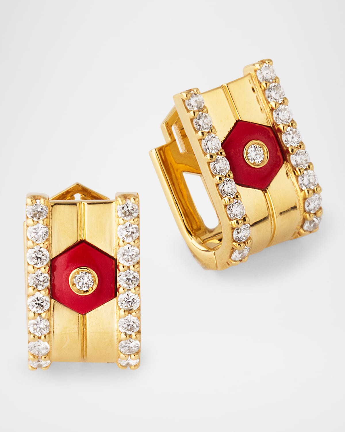 Baia Sommersa Pendant Necklace in 18K Yellow Gold with White Diamonds and Red Coral Paste