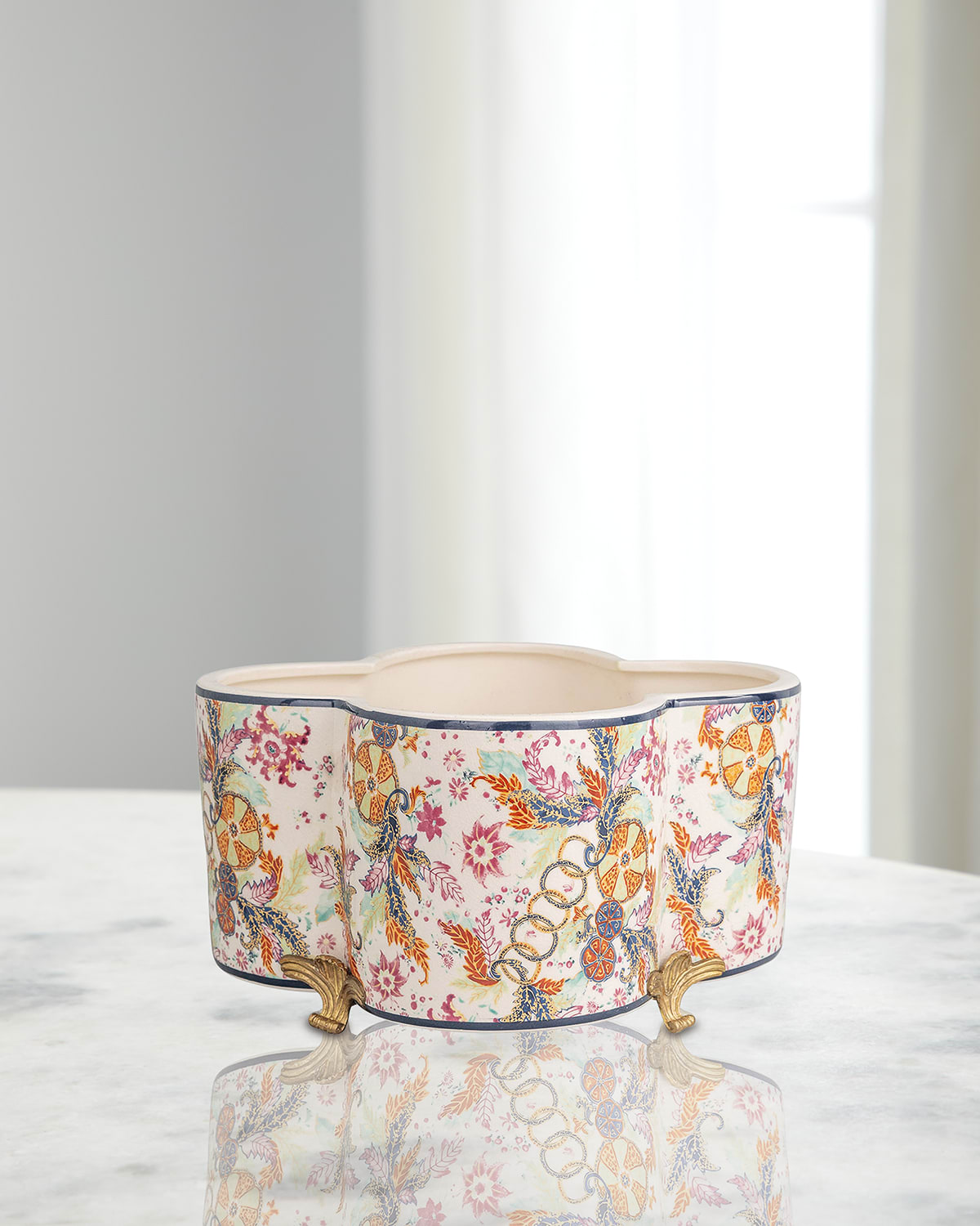 Port 68 Tobacco Leaf Quatrefoil Planter In Multi