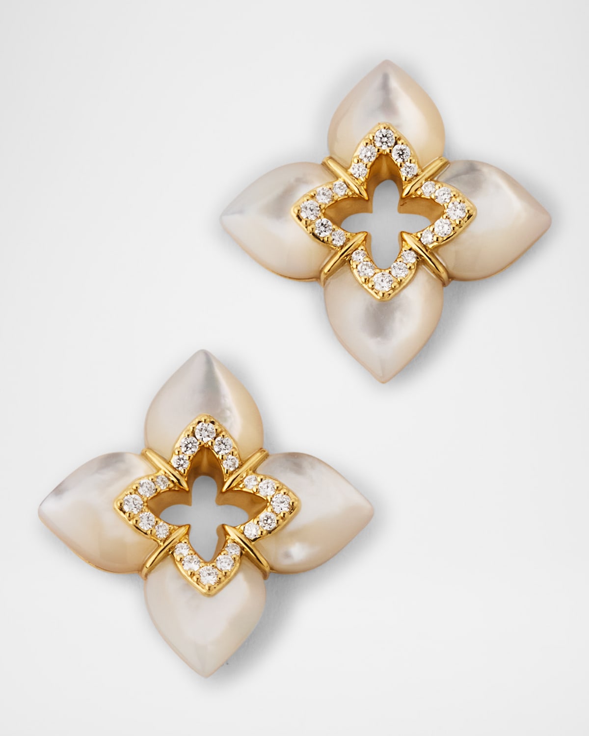 18K Yellow Gold Venetian Princess Stud Earrings with Diamonds