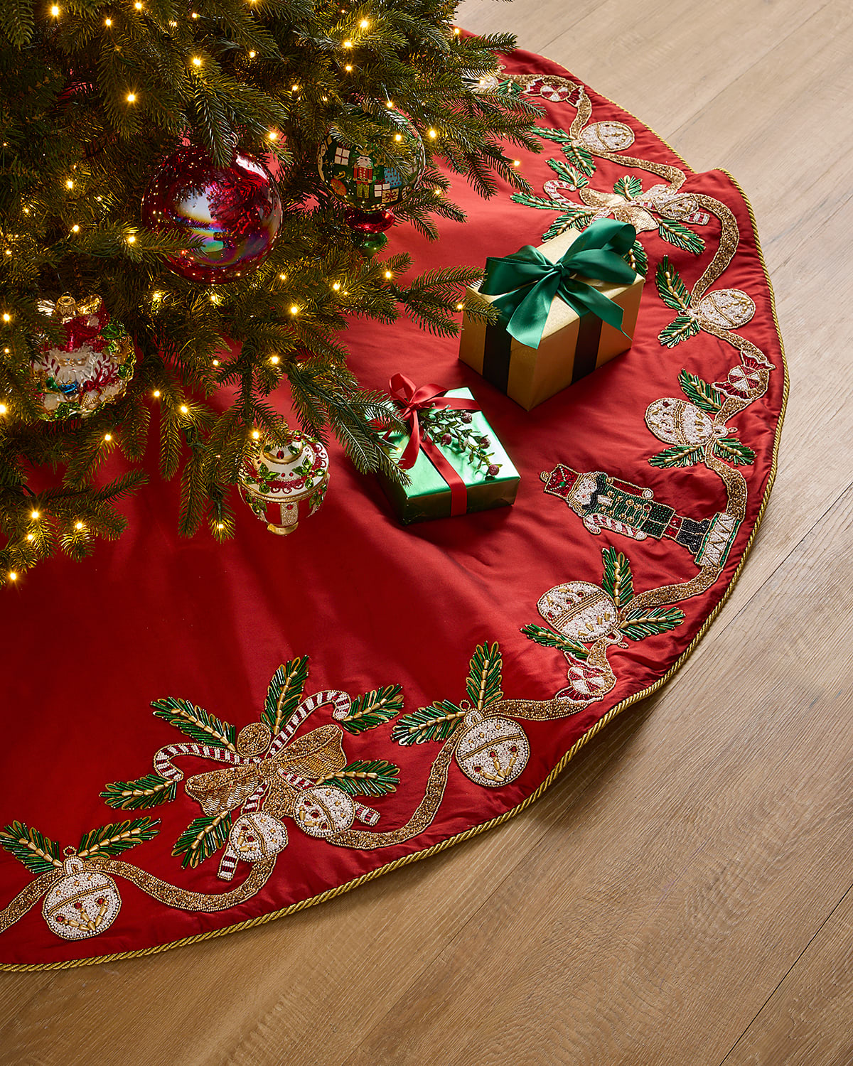 Kim Seybert 64" Jingle Bells Tree Skirt In Red