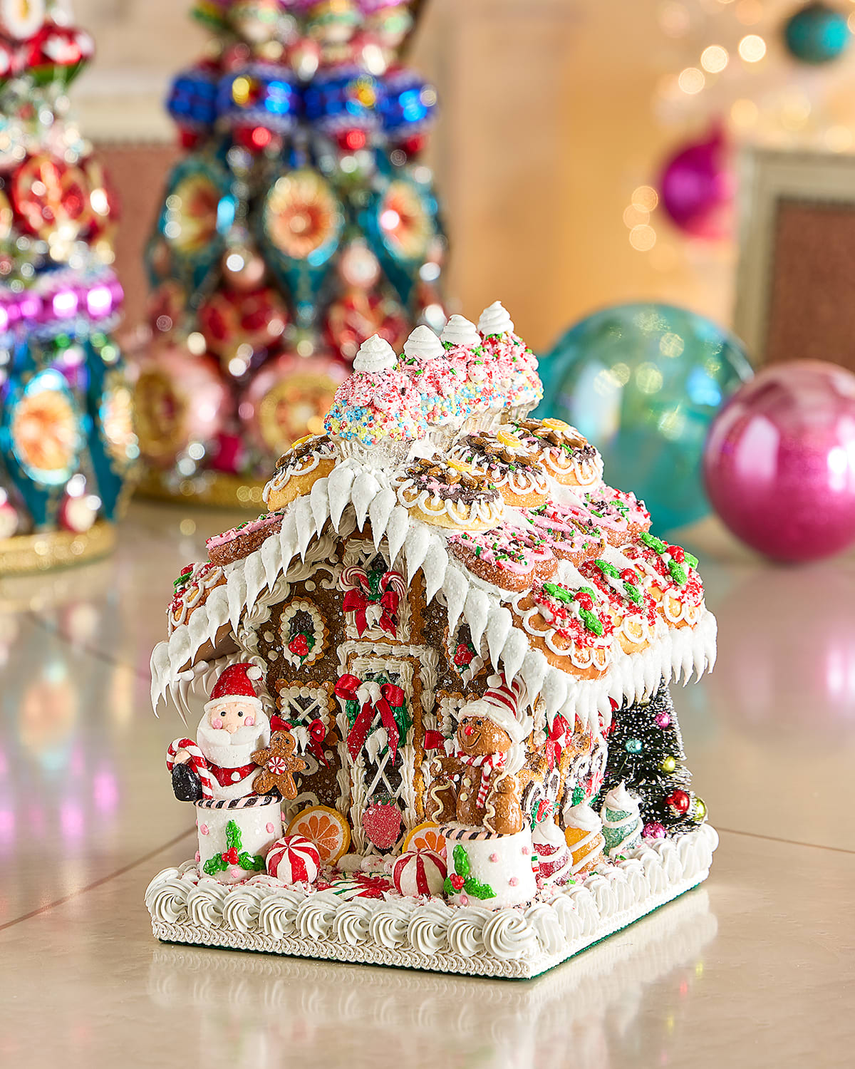 Sweet Savannah Small Gingerbread House In Multi