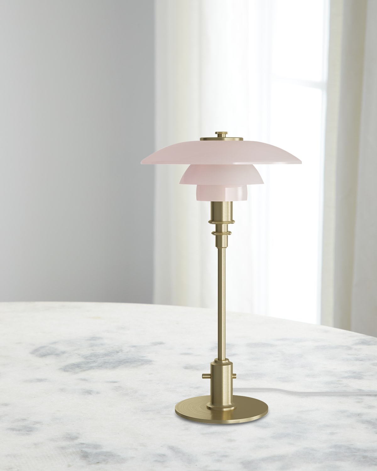 Louis Poulsen Ph 2/1 Table Lamp In Pale Rose