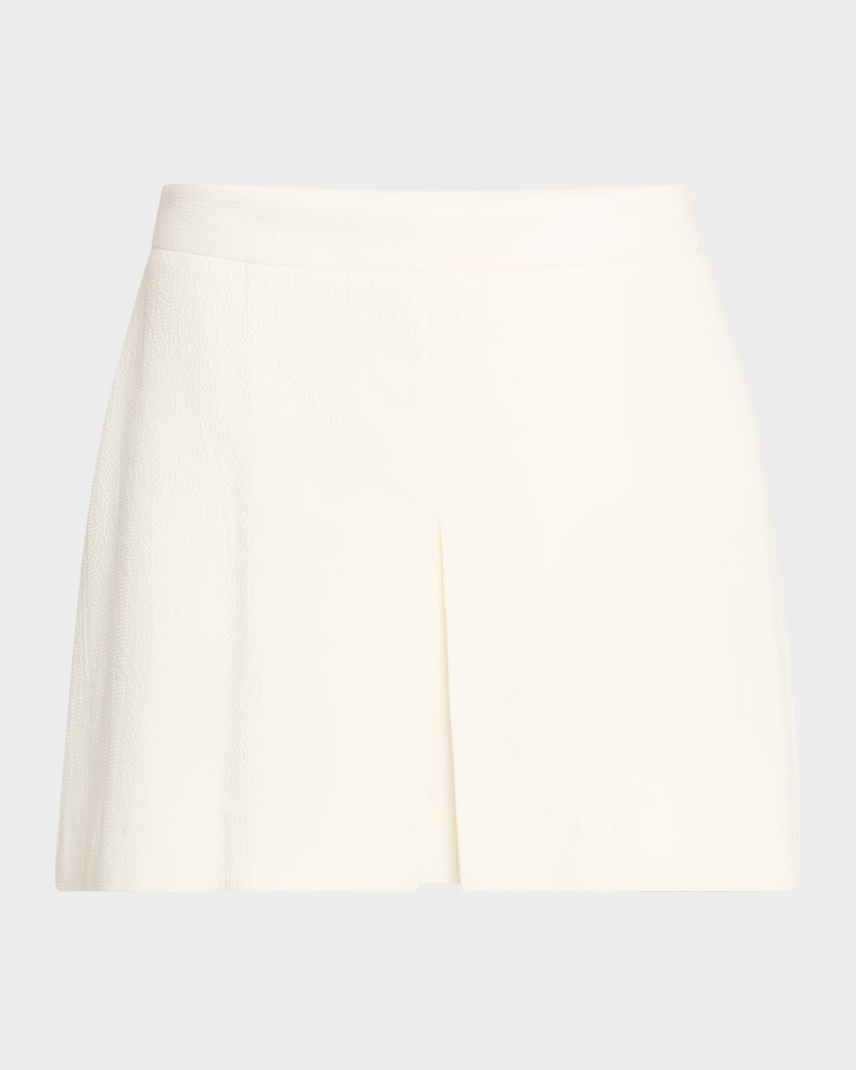 Frame The Seersucker Cotton Shorts In White