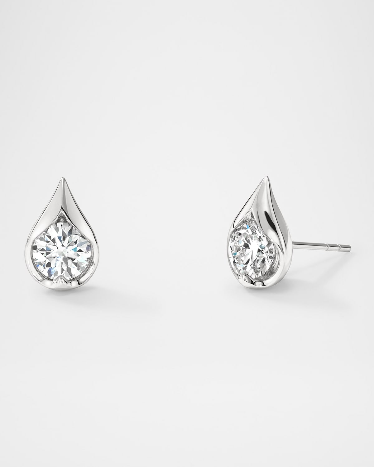 18K Yellow Gold LU Diamond Droplet Stud Earrings