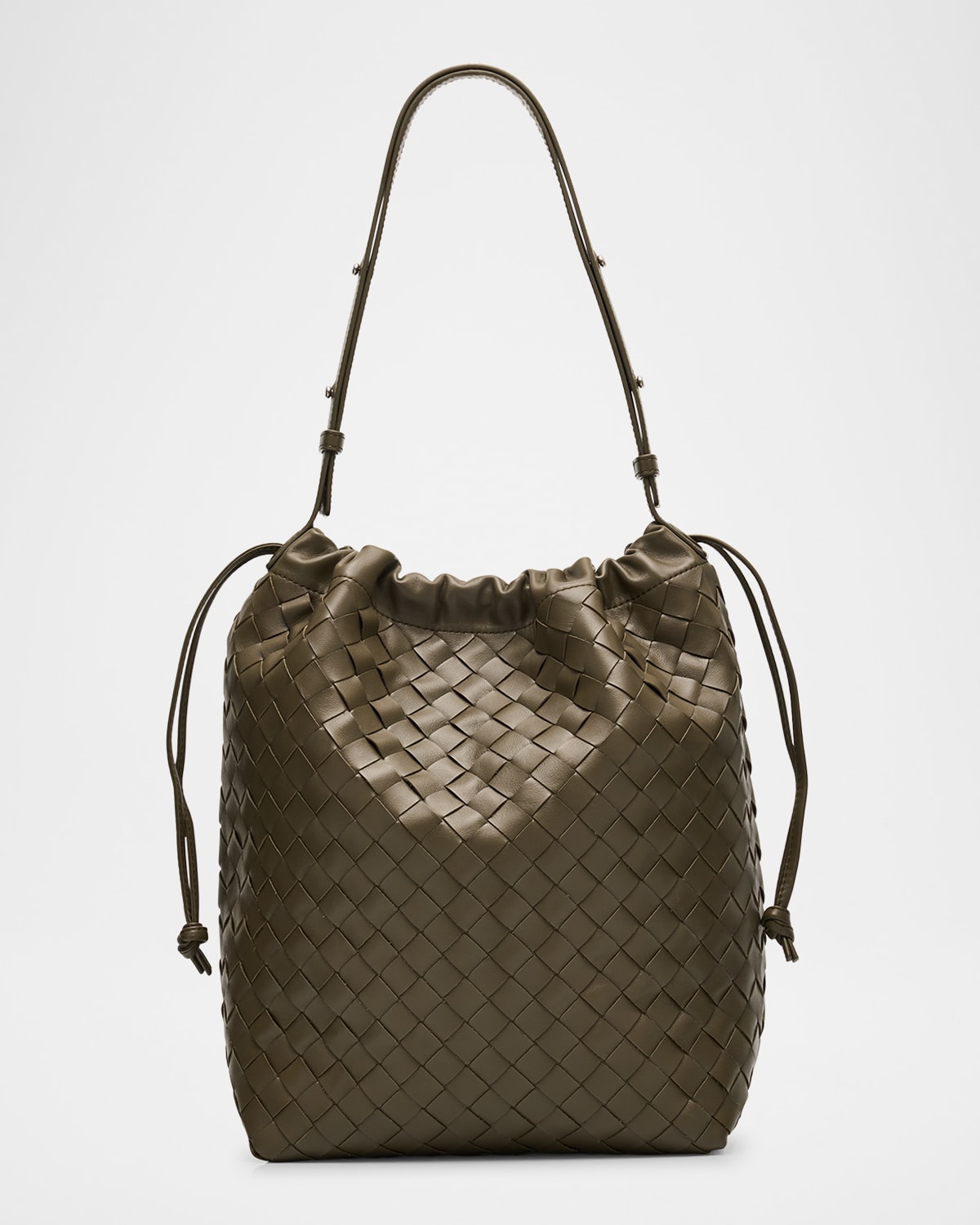 Bottega Veneta Leather Drawstring Shoulder Bag In Green