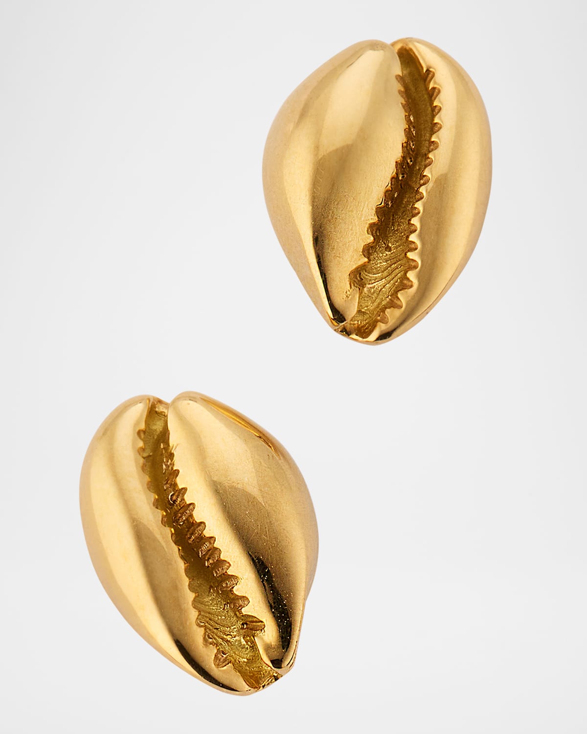 ALMASIKA 18K Le Cauri Petite Stud Earrings