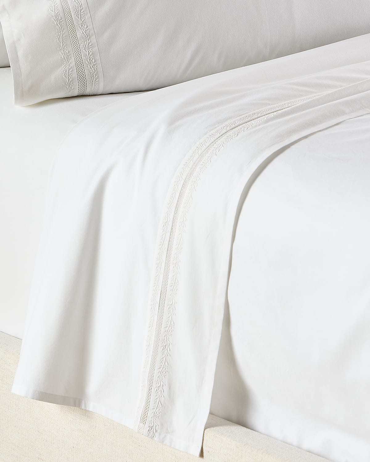 Ralph Lauren Miriah 200 Thread Count Percale Queen Flat Sheet In White