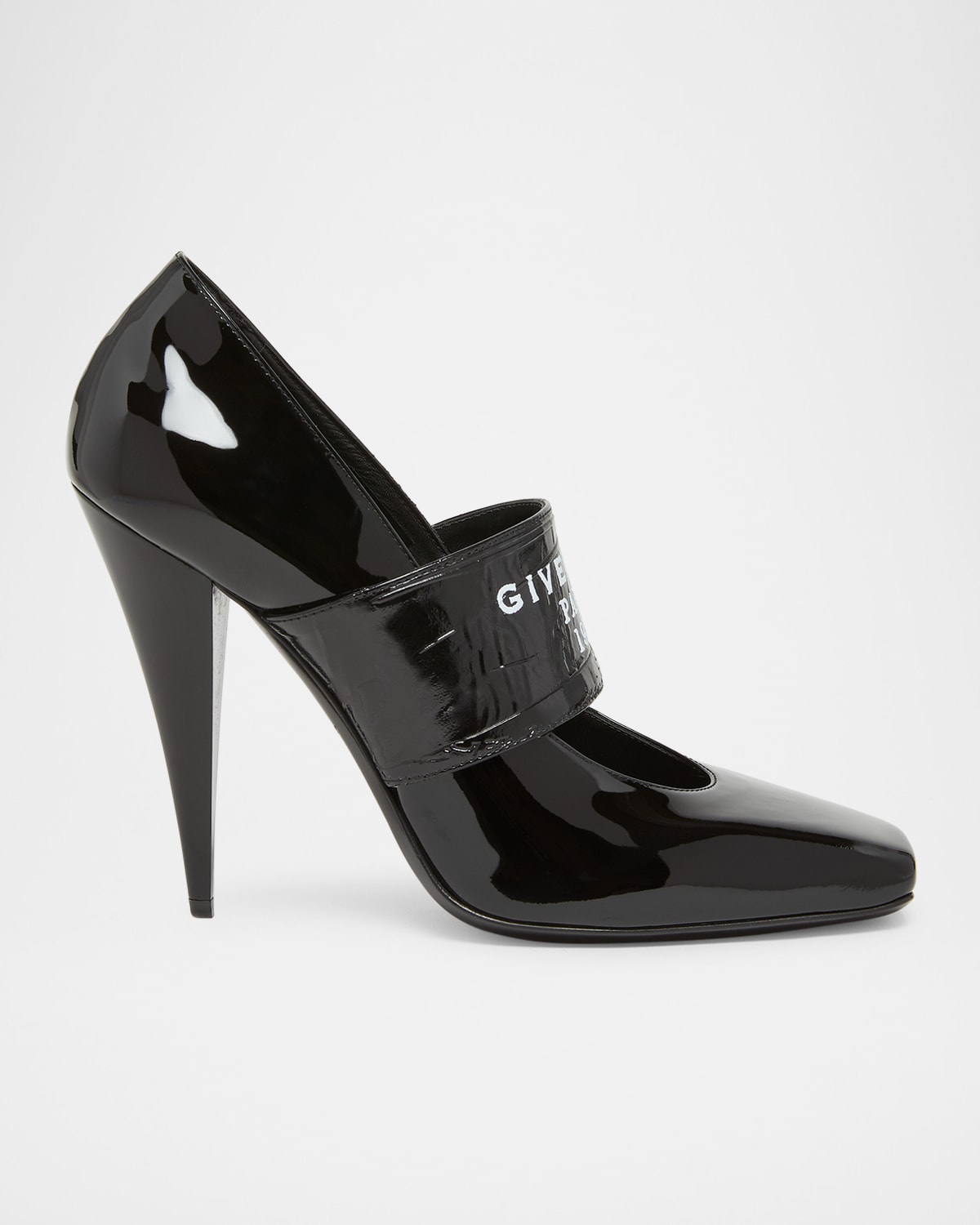 Givenchy Label Patent Leather Pumps In Black