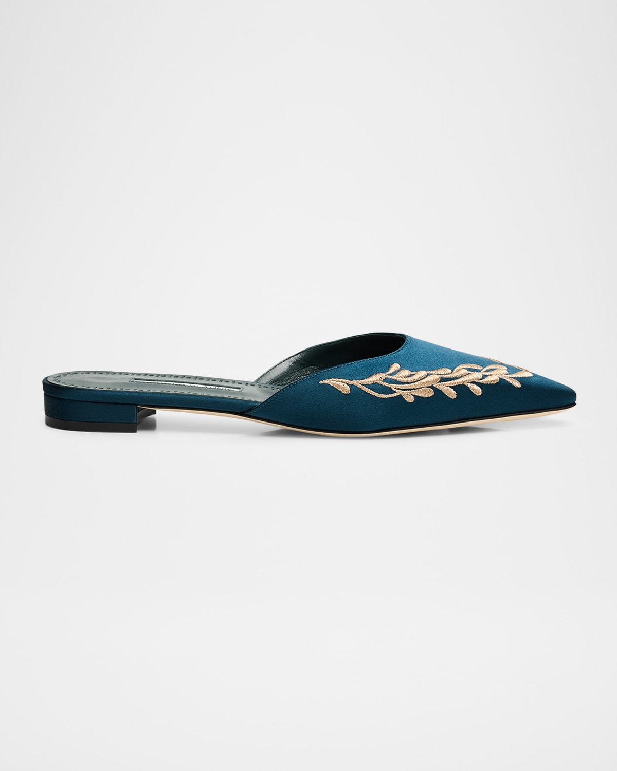 Manolo Blahnik 10mm Fontaza Embroidered Satin Flat Mules In Blue