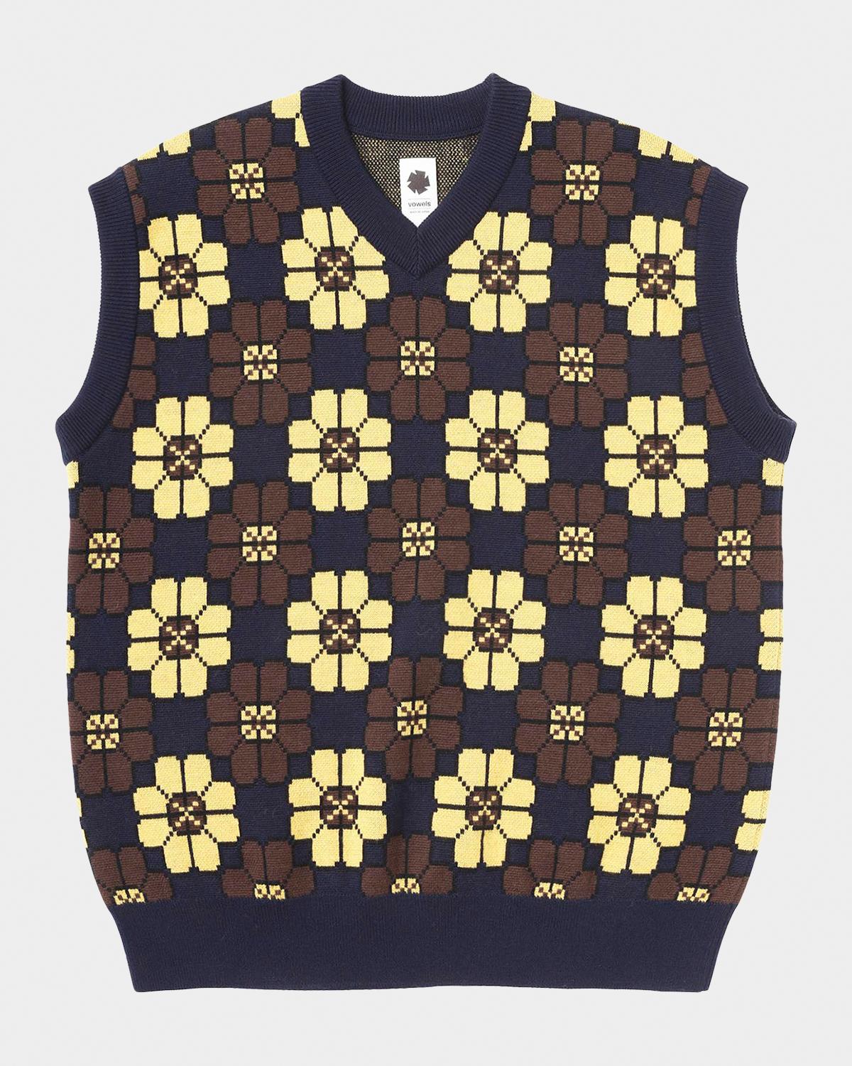 Vowels Sweater Vest In Multi