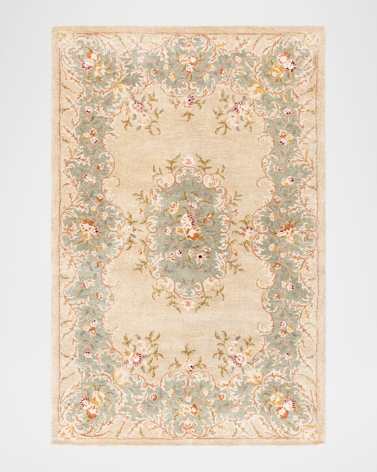Safavieh Elizabeth Aubusson Rug, 8' X 10' In Neutral