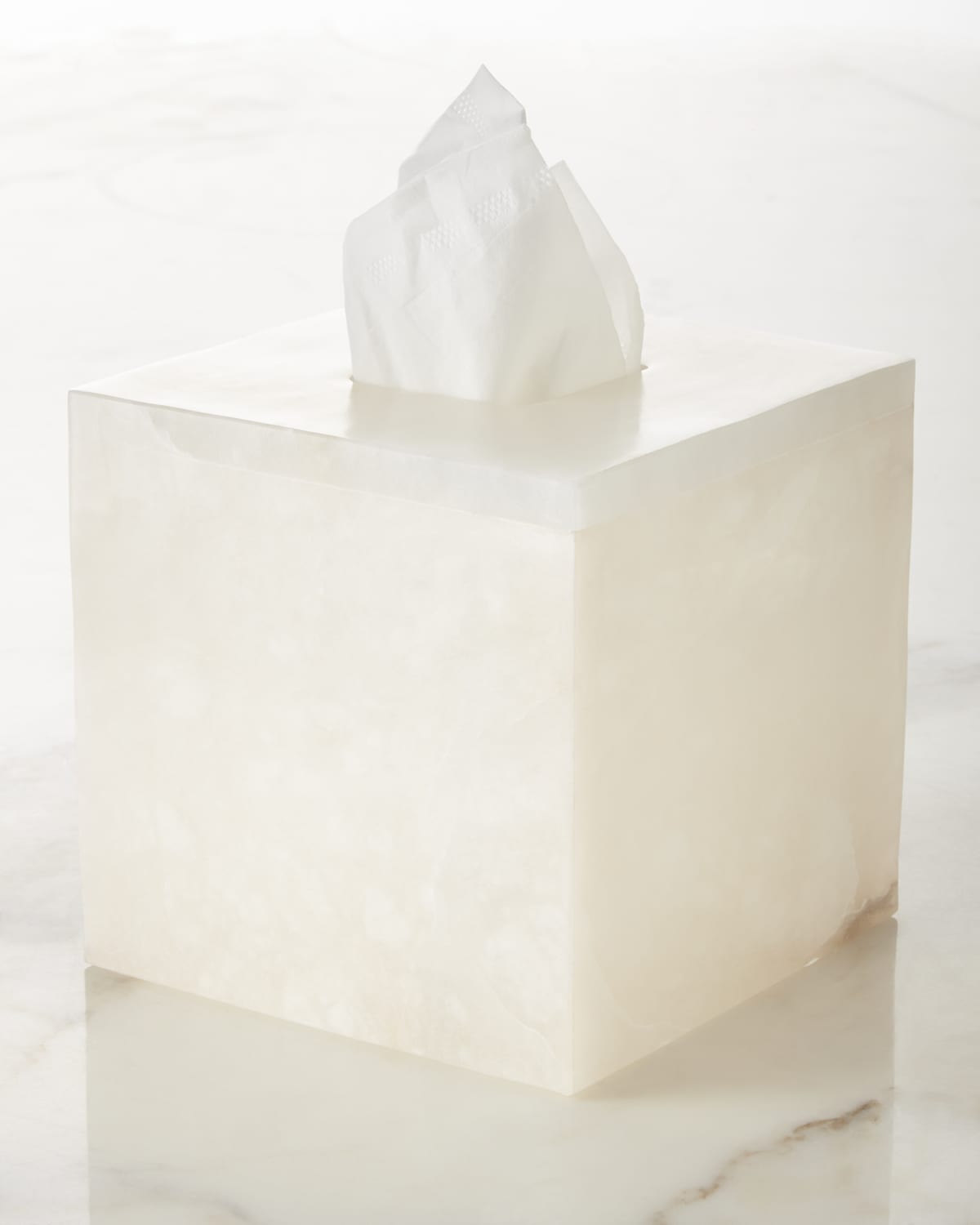 Kassatex Alabaster Tissue Box Cover In White