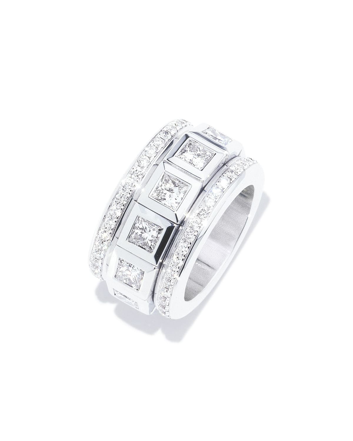 CURRICULUM VITAE 18k White Gold Diamond Ring, Size 6-7