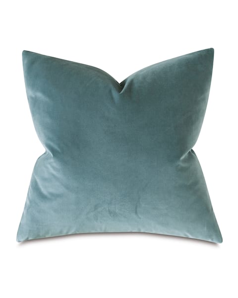 Markle Throw Pillow 