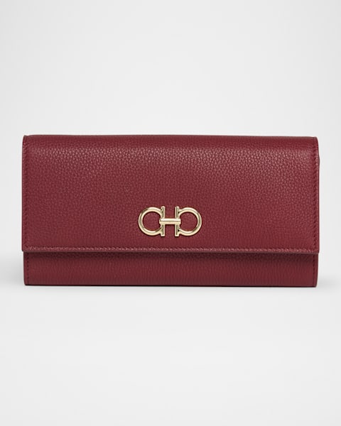 【送料&関税込】Ferragamo hug Wallet On Chain Hug wallet with chain - Women | Ferragamo