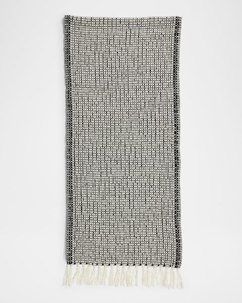 【関税＆送料込み】Max Mara Wsdalia - Cashmere Scarf Max Mara Wsdalia Cashmere Scarf | Neiman Marcus