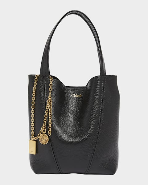 トートバッグ CHLOE CHLOE SPIN BLACK MEDIUM TOTE BAG Chloé Spin Tote Bag In Grained Leather in Black | Chloé US