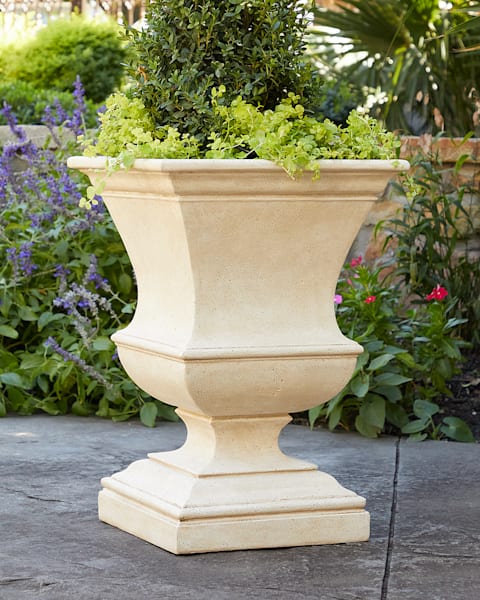 Neoclassical 22" Outdoor Planter