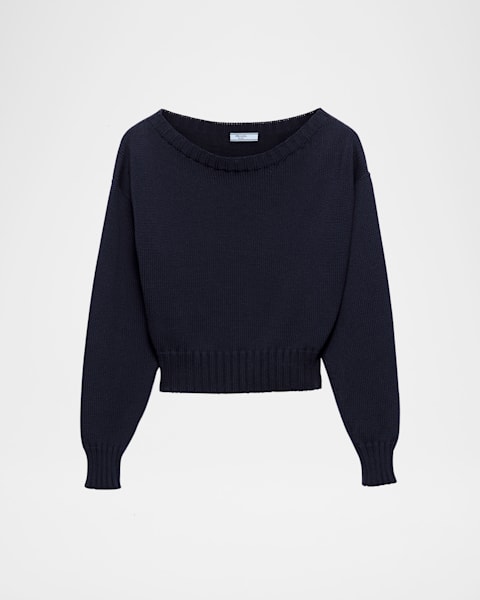 Sailboat Lodge Cardigan