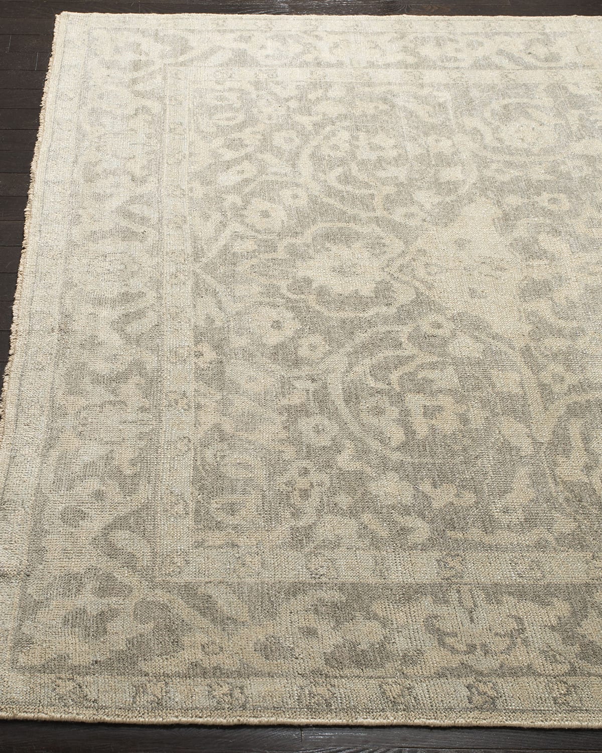Safavieh Monserrate HandKnotted Rug, 8' x 10' Neiman Marcus
