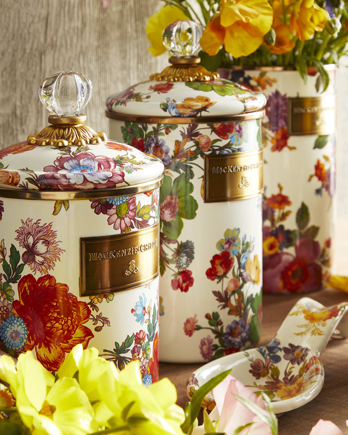 MacKenzie-Childs  Cookie Jar with White Flower Market Lid