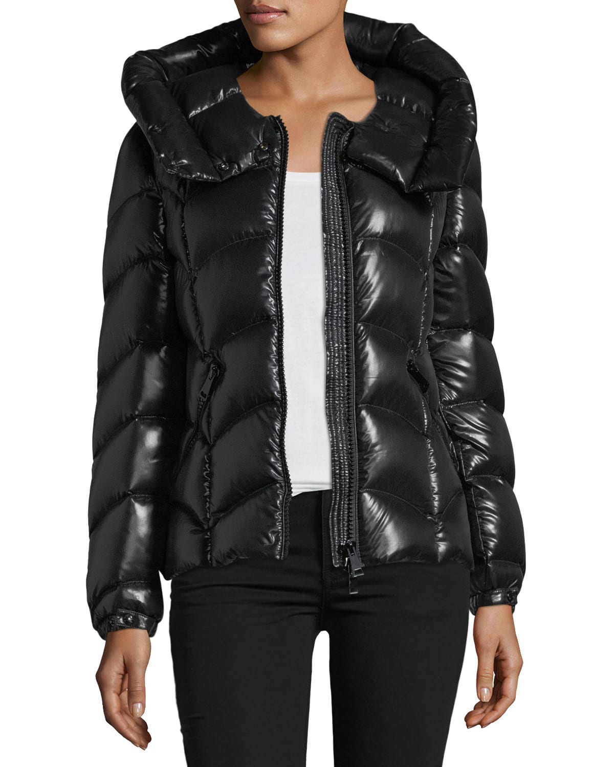 Moncler akebia hooded on sale wave puffer jacket