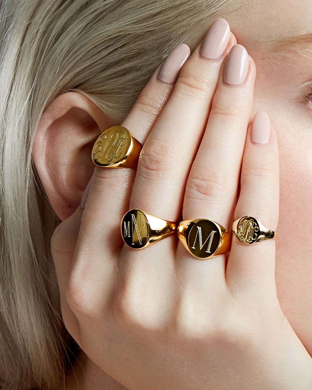 Sarah Chloe Lana Round Signet Ring Gold Plated