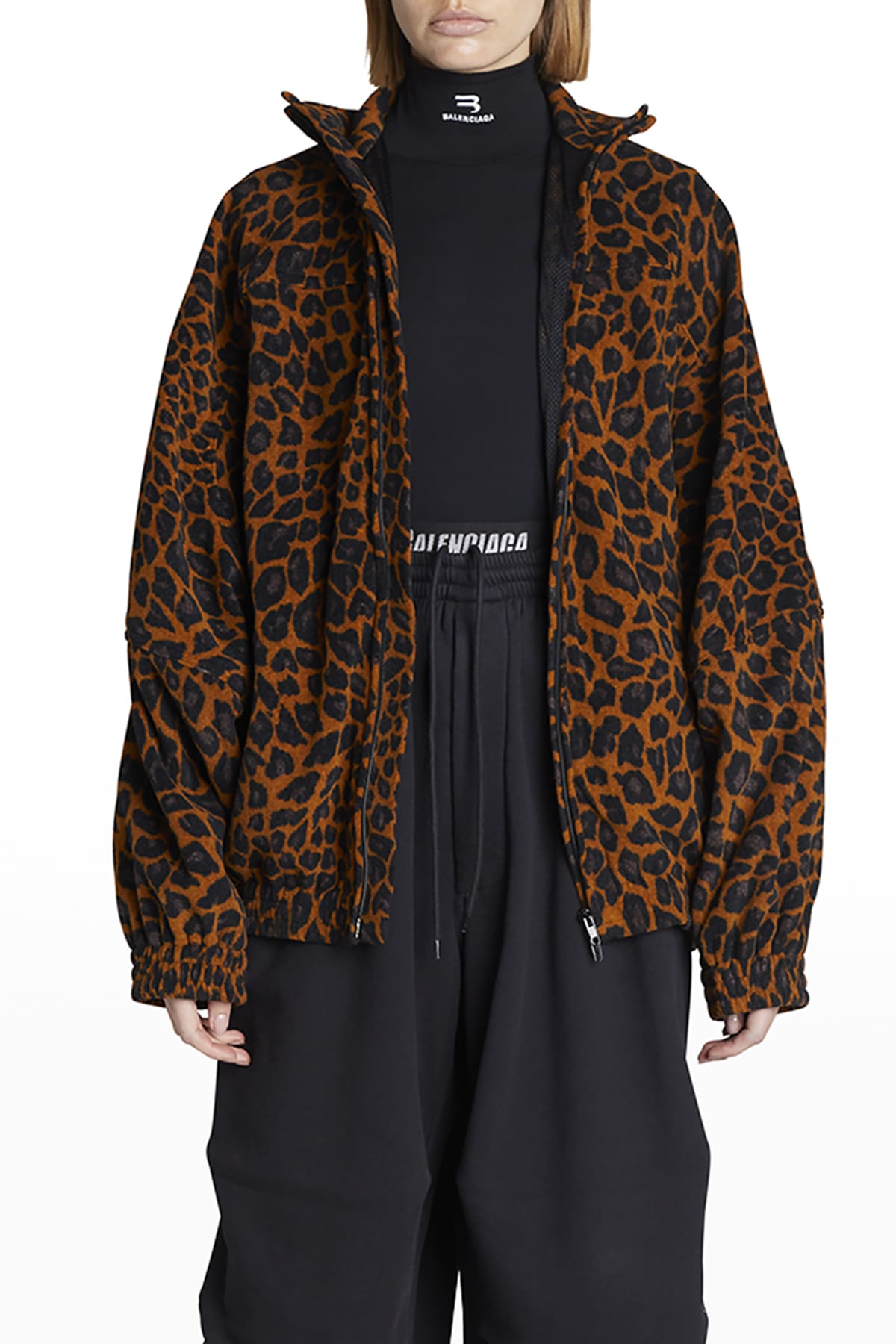 balenciaga leopard city ToplantA lar GOLDEN DELUXE HOTEL