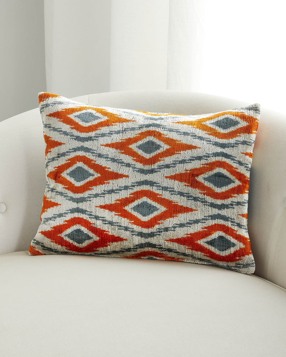Velvet Cushion | Blossom