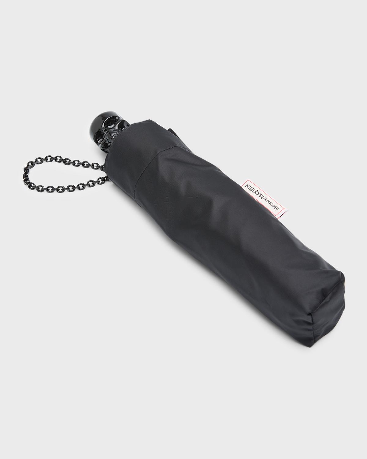 McQueen Skull & Chain Short Umbrella | Neiman Marcus