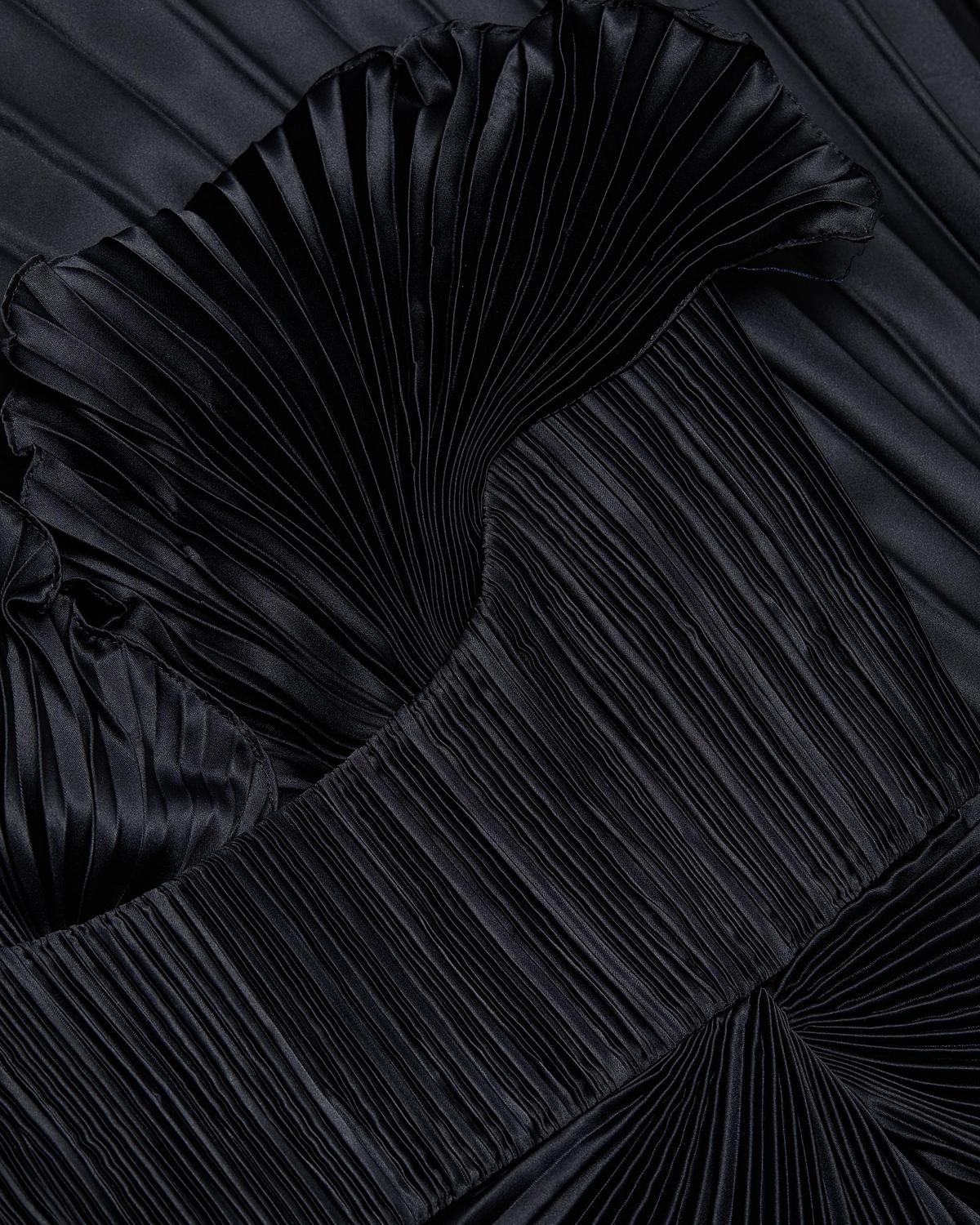 Kaylani Pleated Gown - thumbnail 6
