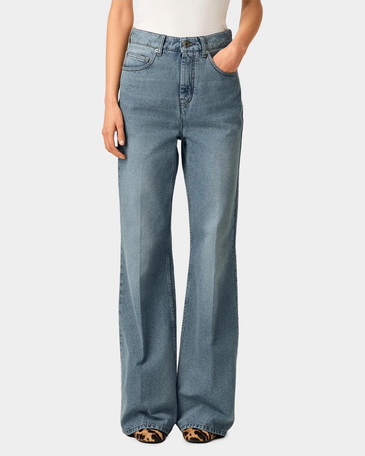 Flare Fit Mid-Rise Jeans - thumbnail 4