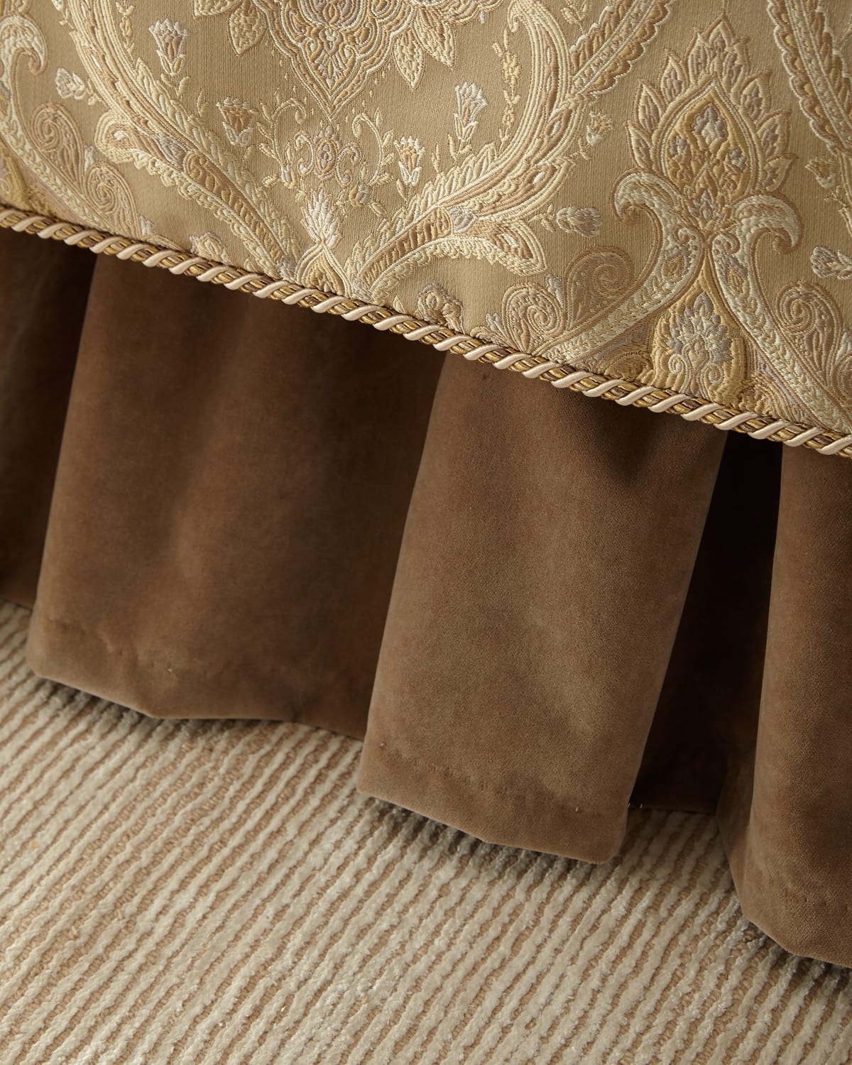 Austin Horn Collection Renaissance Dust Skirt