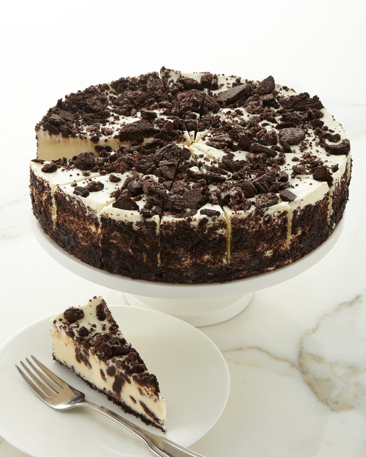 Cheesecake Royale Cookies and Cream Cheesecake