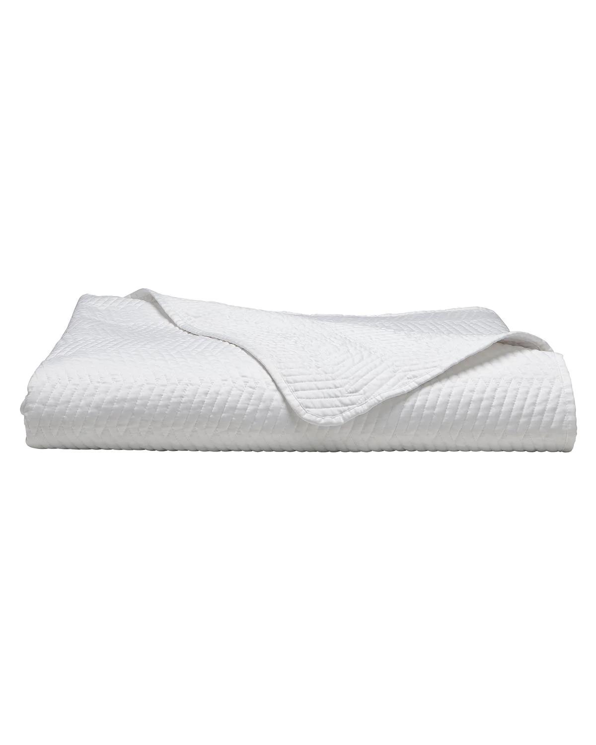 Anne De Solene Lutece Queen Coverlet