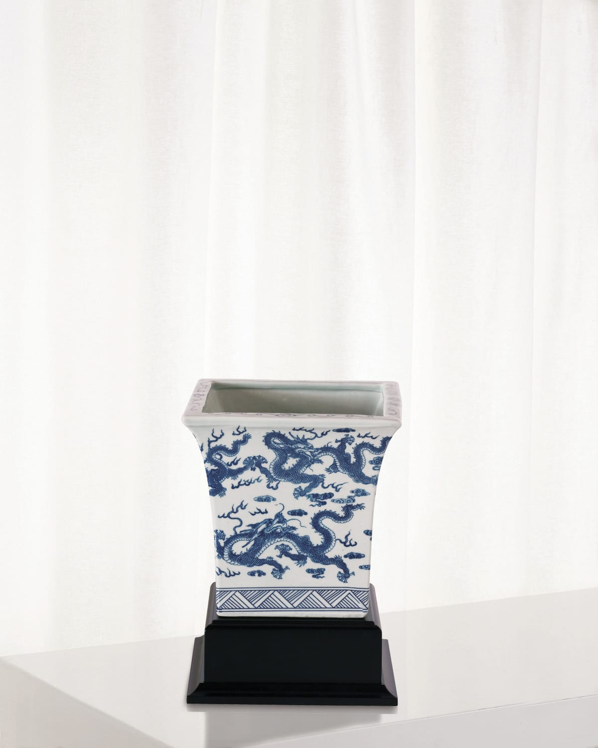 Port 68 Dragon Blue Square Planter with Stand