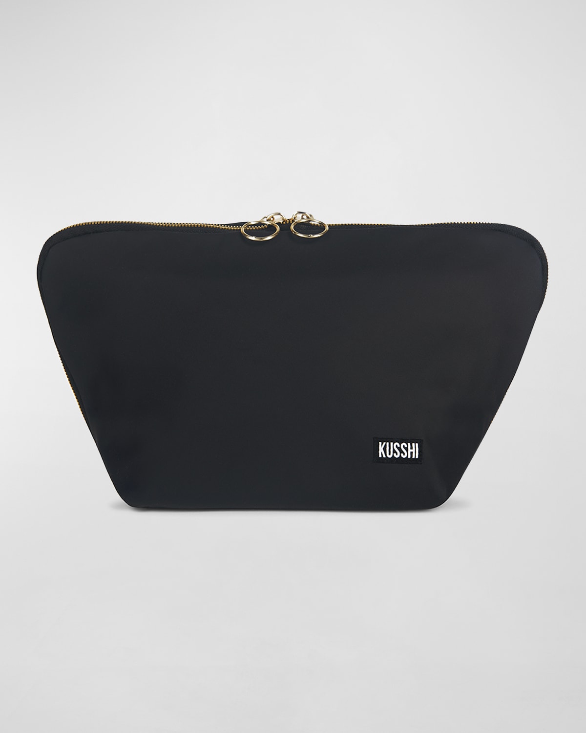 KUSSHI Vacationer Makeup Bag