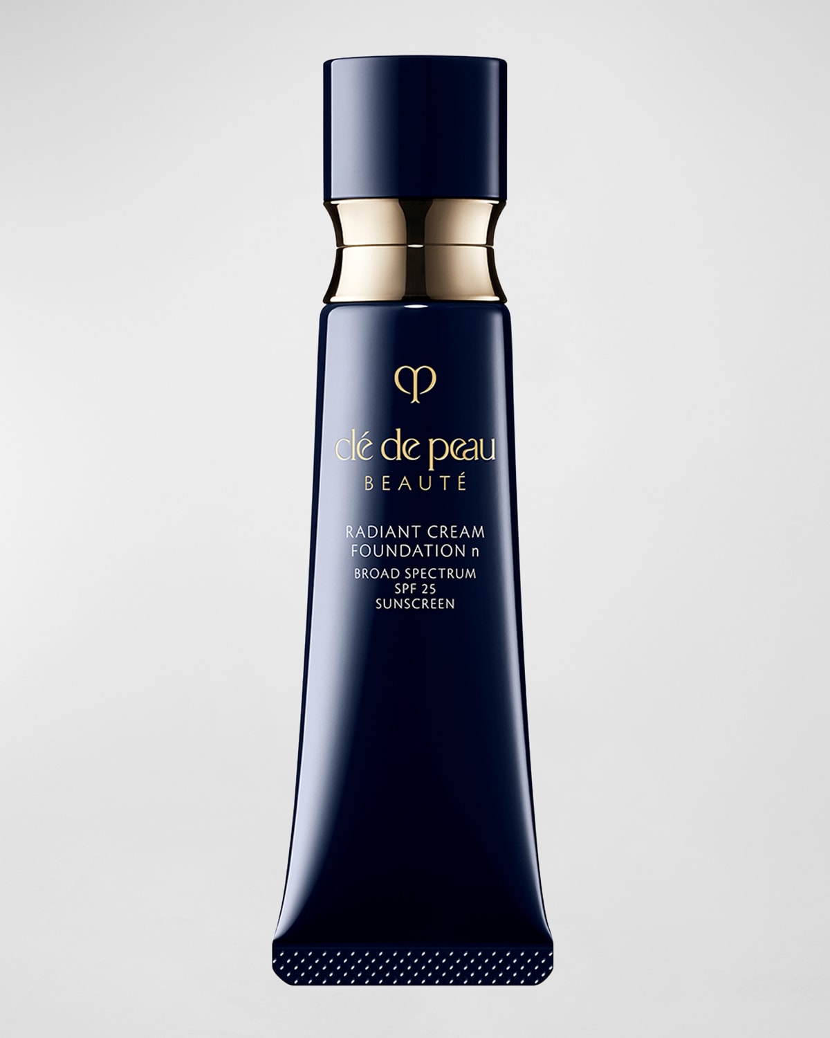 Cle de Peau Beaute Radiant Cream Foundation SPF 25