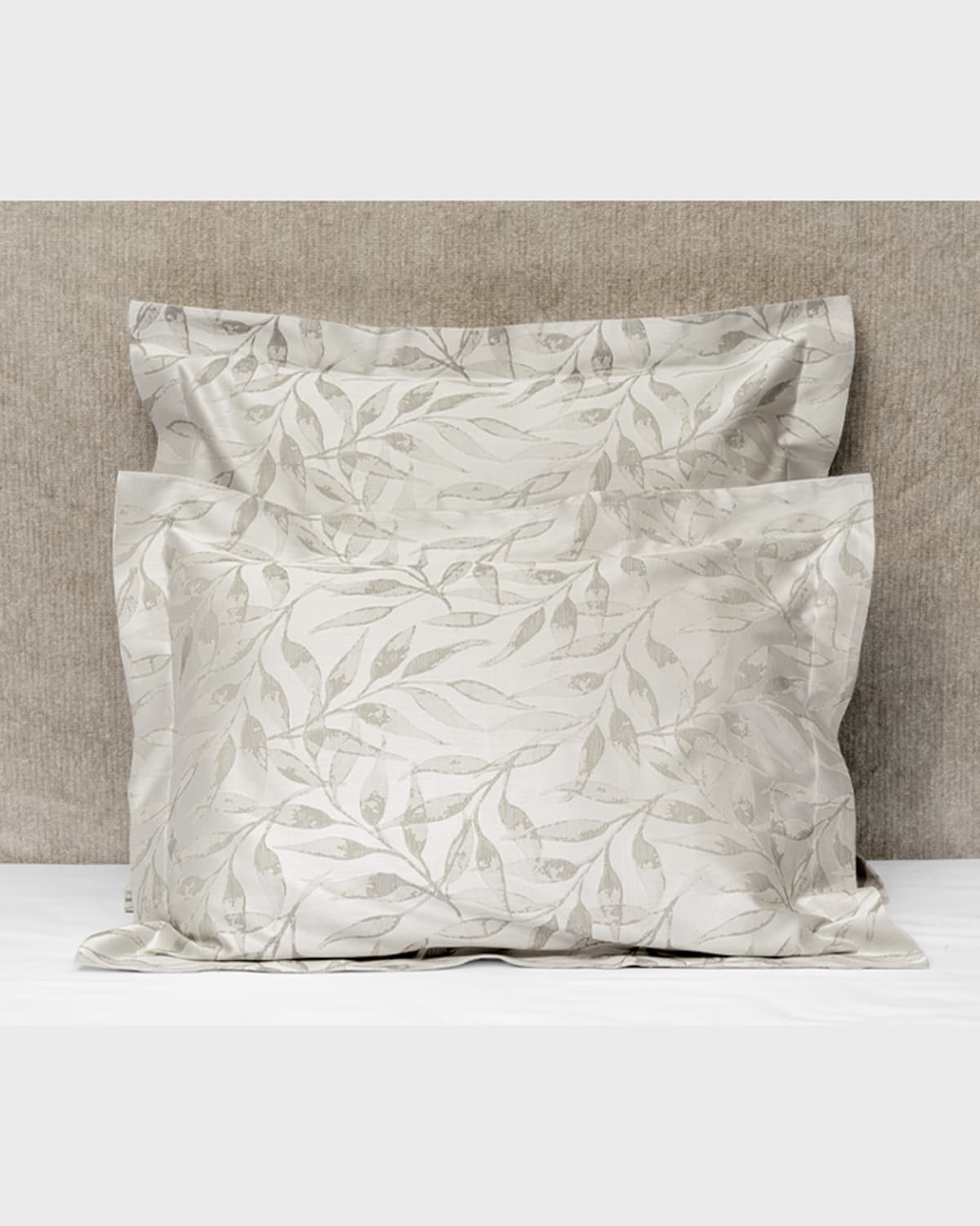 Signoria Firenze Argentario 500 Thread Count Jacquard Sham | Thumbnail 4 Signoria Firenze Argentario 500 Thread Count Jacquard Sham | Thumbnail 4