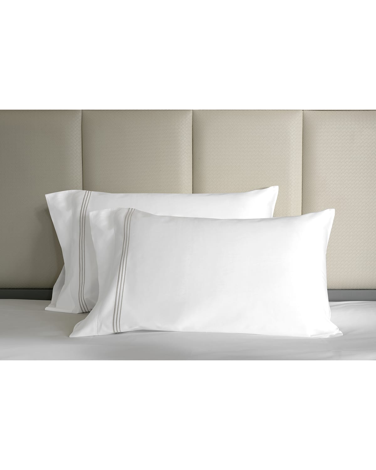Signoria Firenze Granduca 600 Thread Count Pillowcases | Thumbnail 4