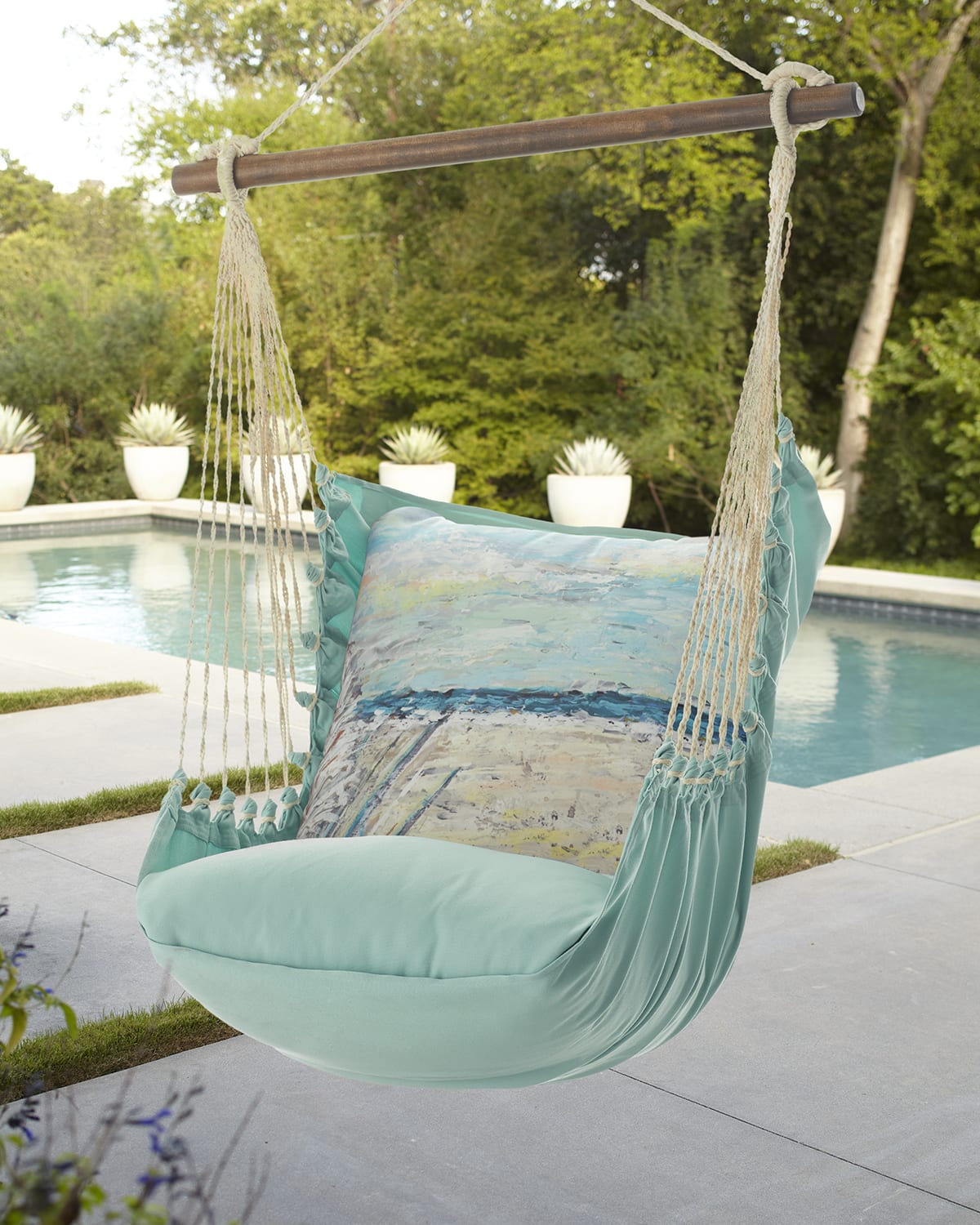 Magnolia Casual Coastal Landscape Lounge Swing