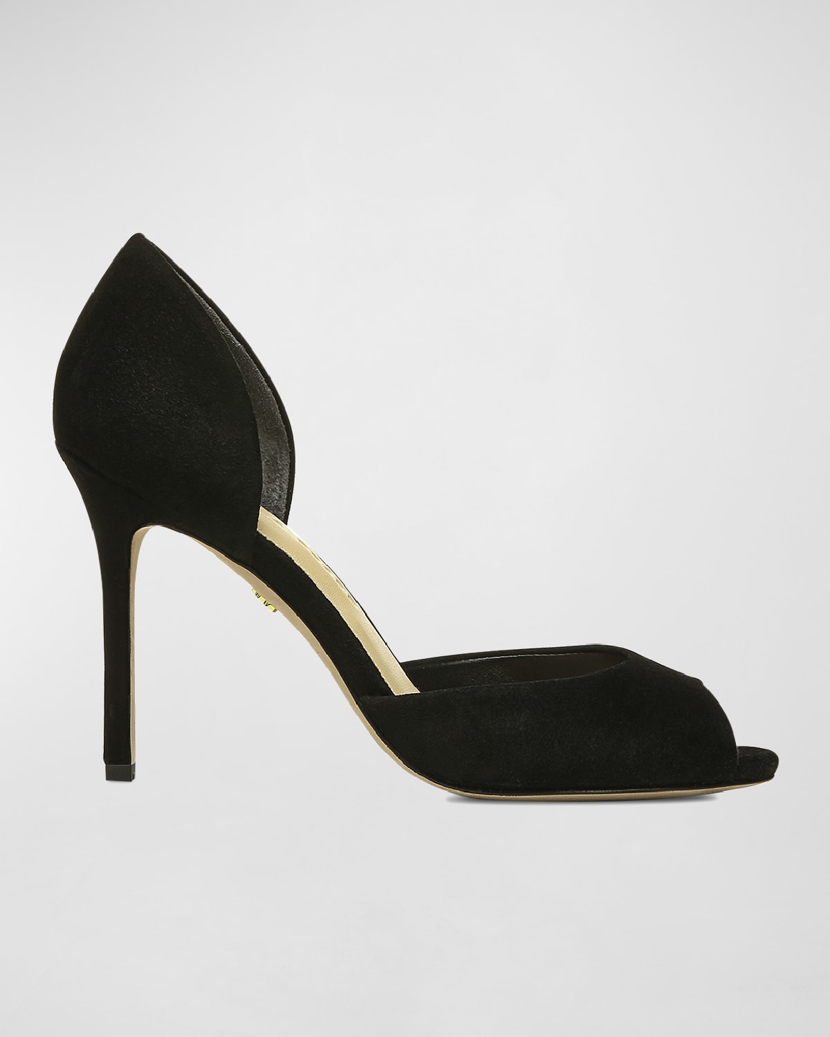 hangisi pointed toe pump