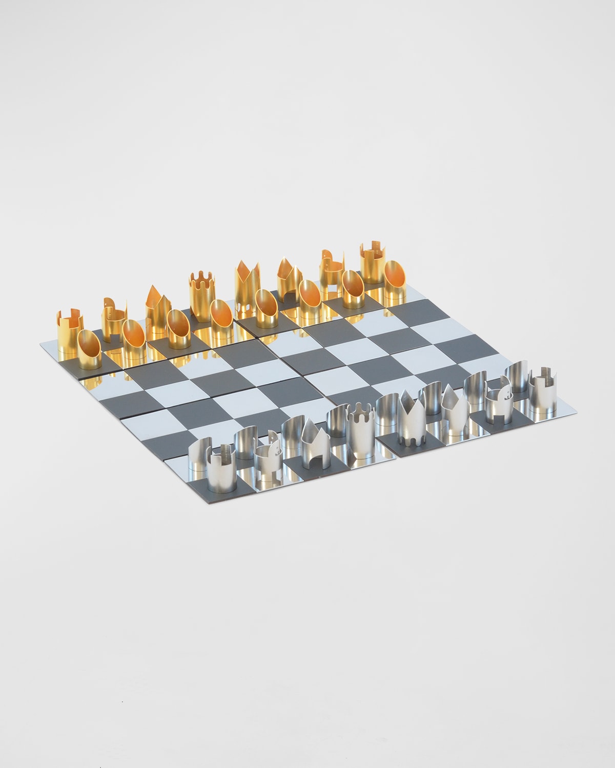 IC Design Cy Endfield 1972 FIDE Commemorative Travel Chess Set