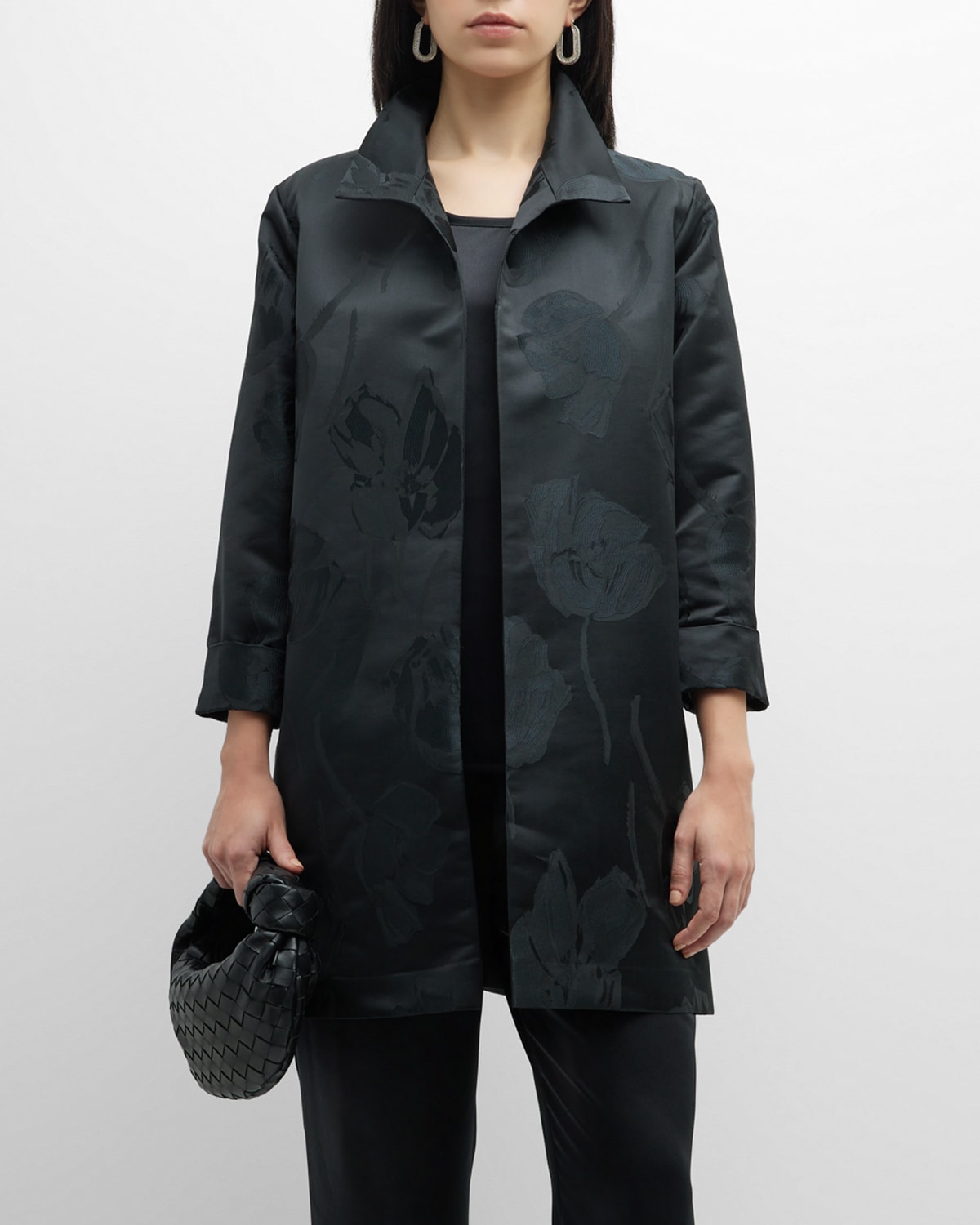 Floral Duchess oversized jacquard coat